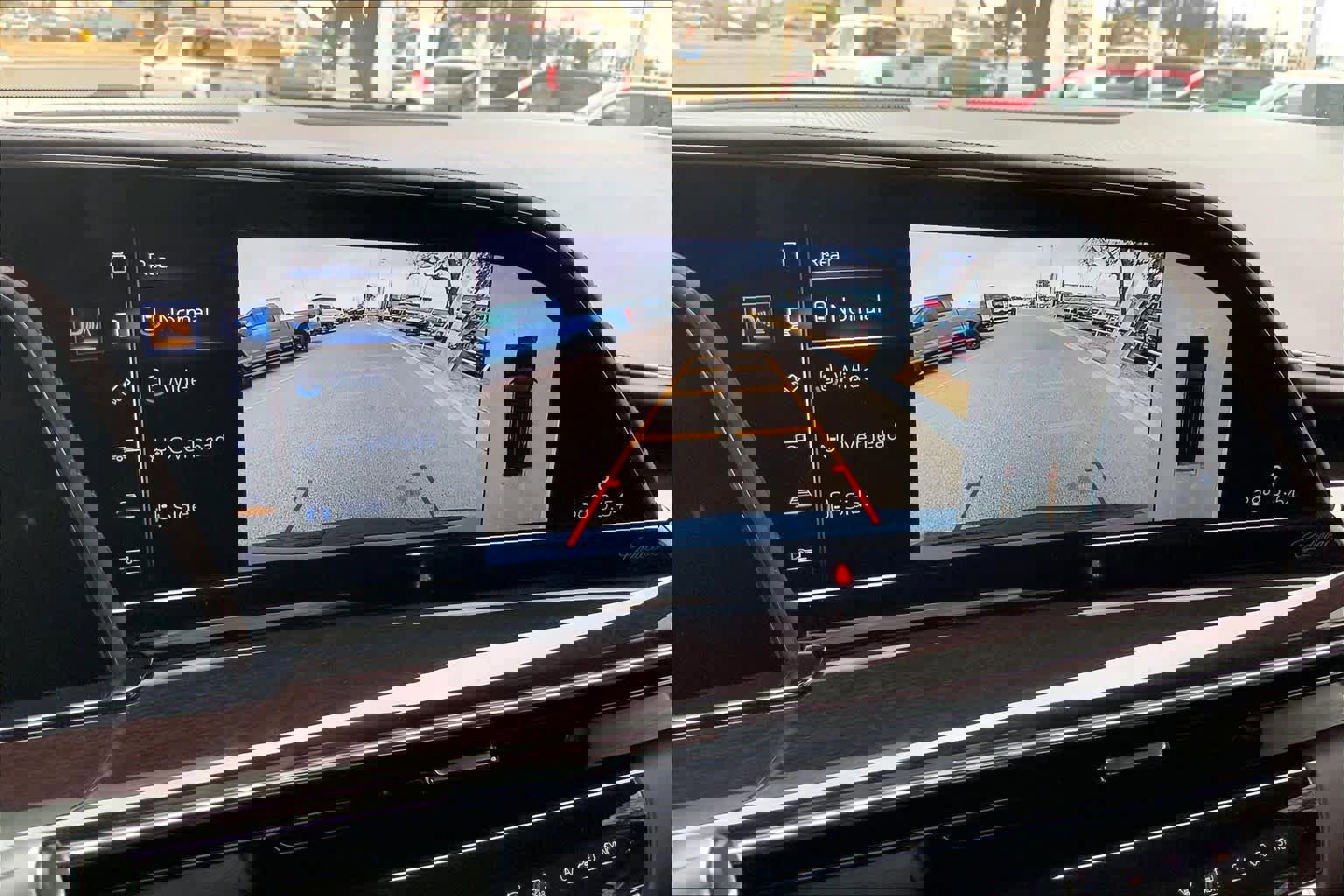 Used 2021 Cadillac Escalade Sport Platinum image 26