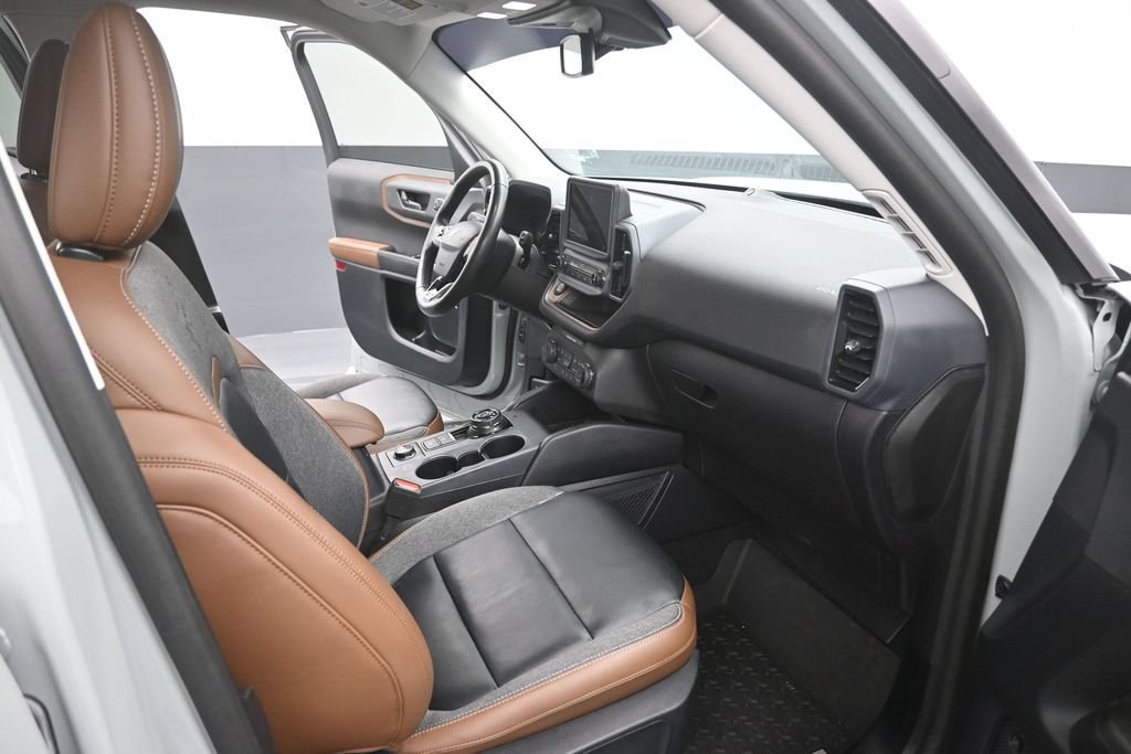 Certified 2023 Ford Bronco Sport Outer Banks w/ Tech Package AWD/4WD image 14