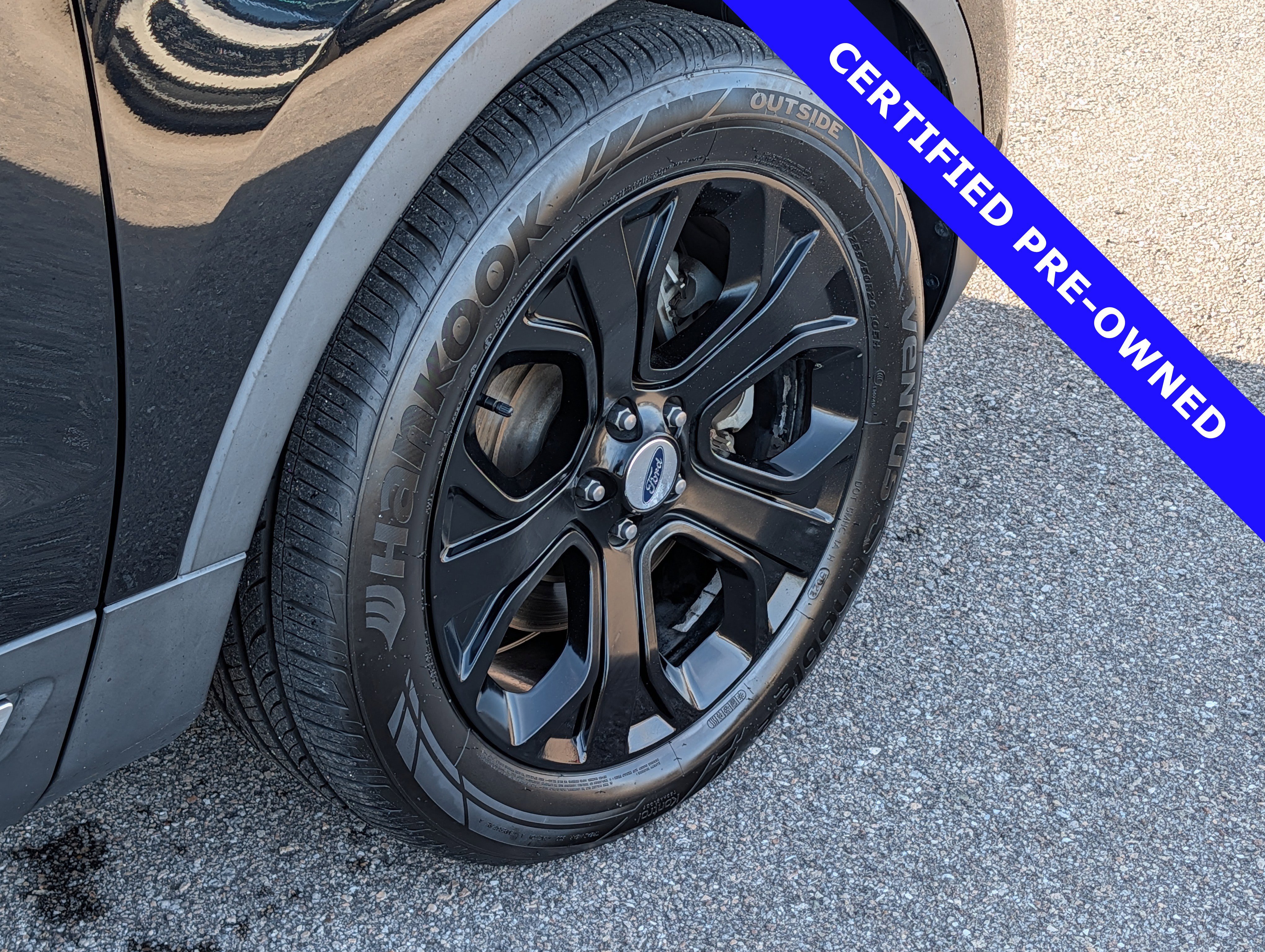 Certified 2018 Ford Explorer Platinum AWD/4WD image 12