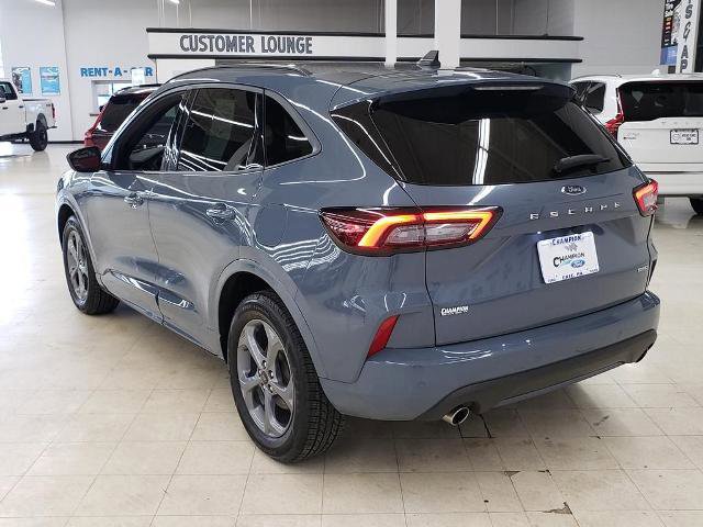 Certified 2023 Ford Escape ST-Line w/ Tech Pack #1 AWD/4WD image 6