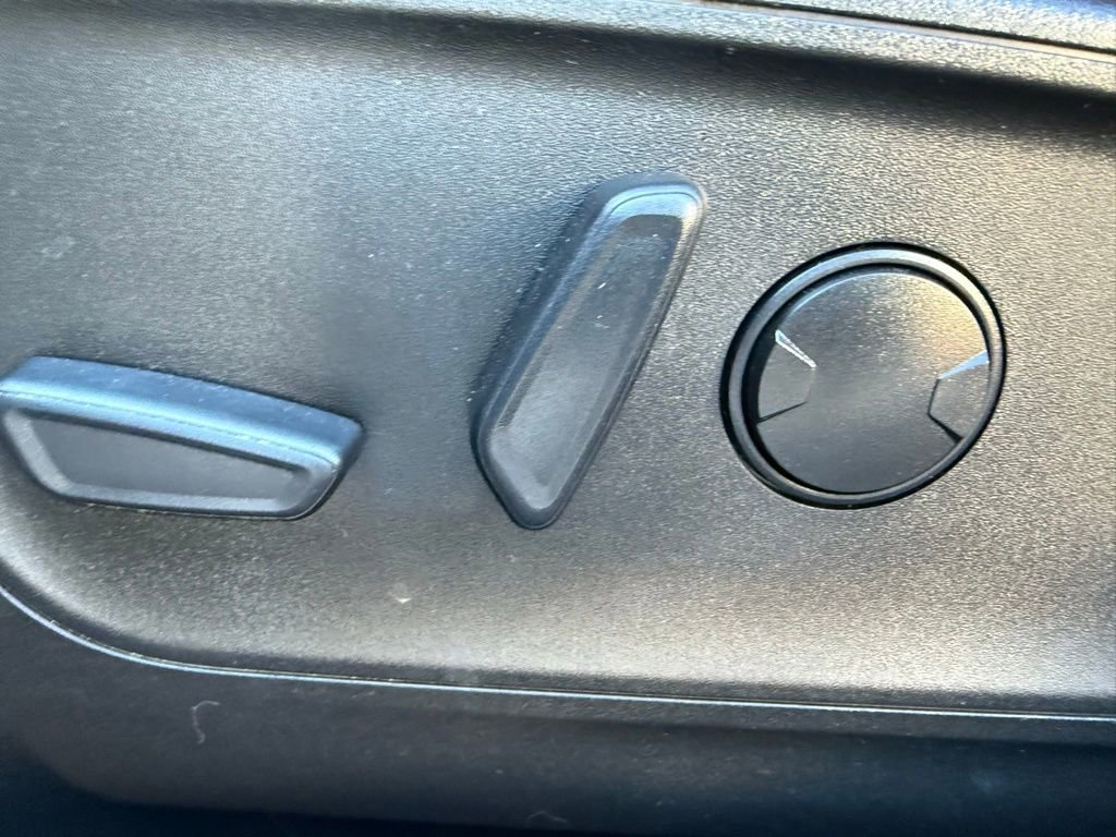 Certified 2023 Ford Escape ST-Line w/ Tech Pack #1 image 21