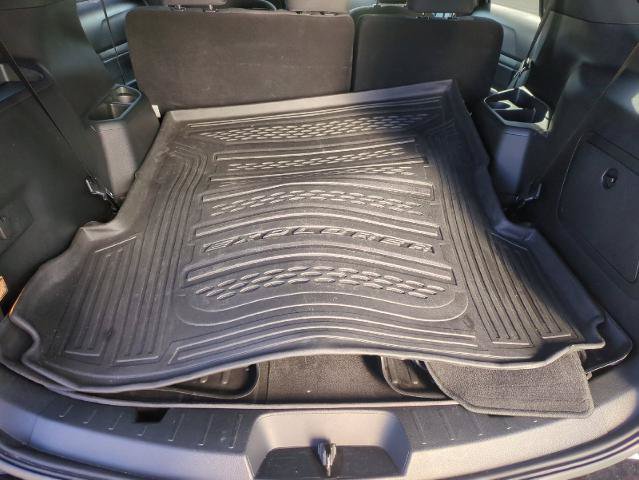 Certified 2018 Ford Explorer XLT AWD/4WD image 21
