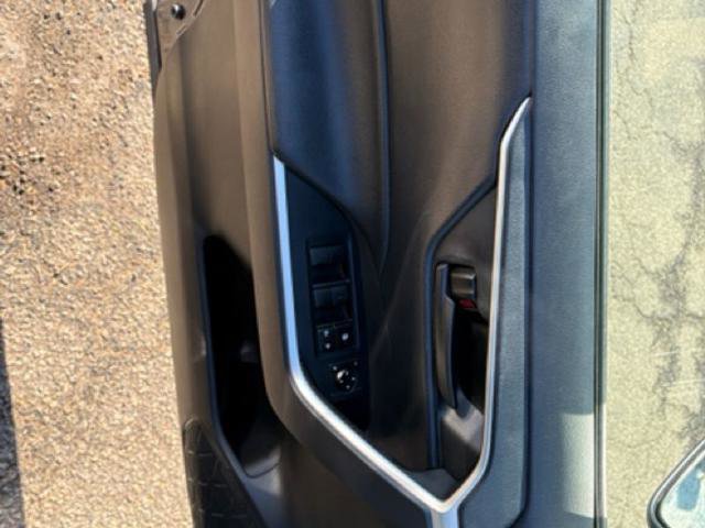 Used 2021 Toyota RAV4 LE image 10