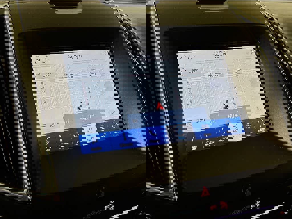 Certified 2019 Ford Edge ST w/ Convenience Package image 28