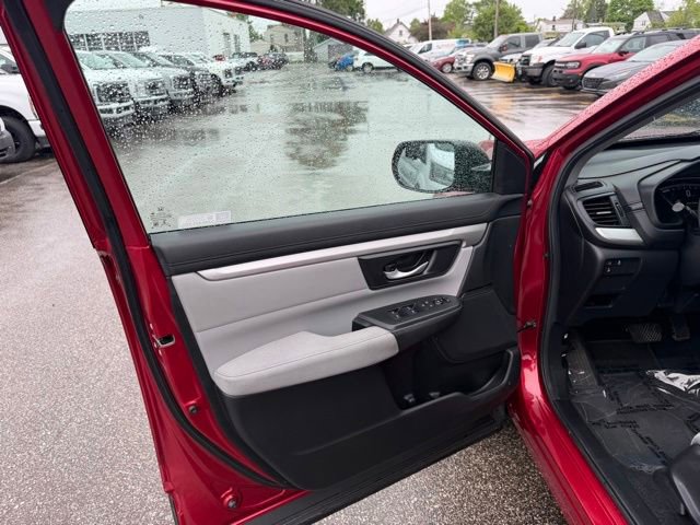 Used 2020 Honda CR-V LX image 12