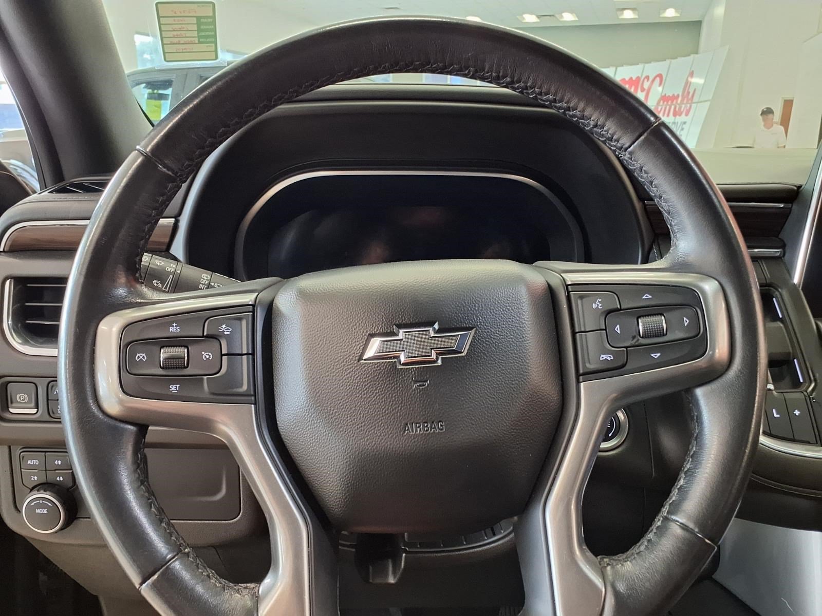 Used 2023 Chevrolet Tahoe Z71 AWD/4WD image 24