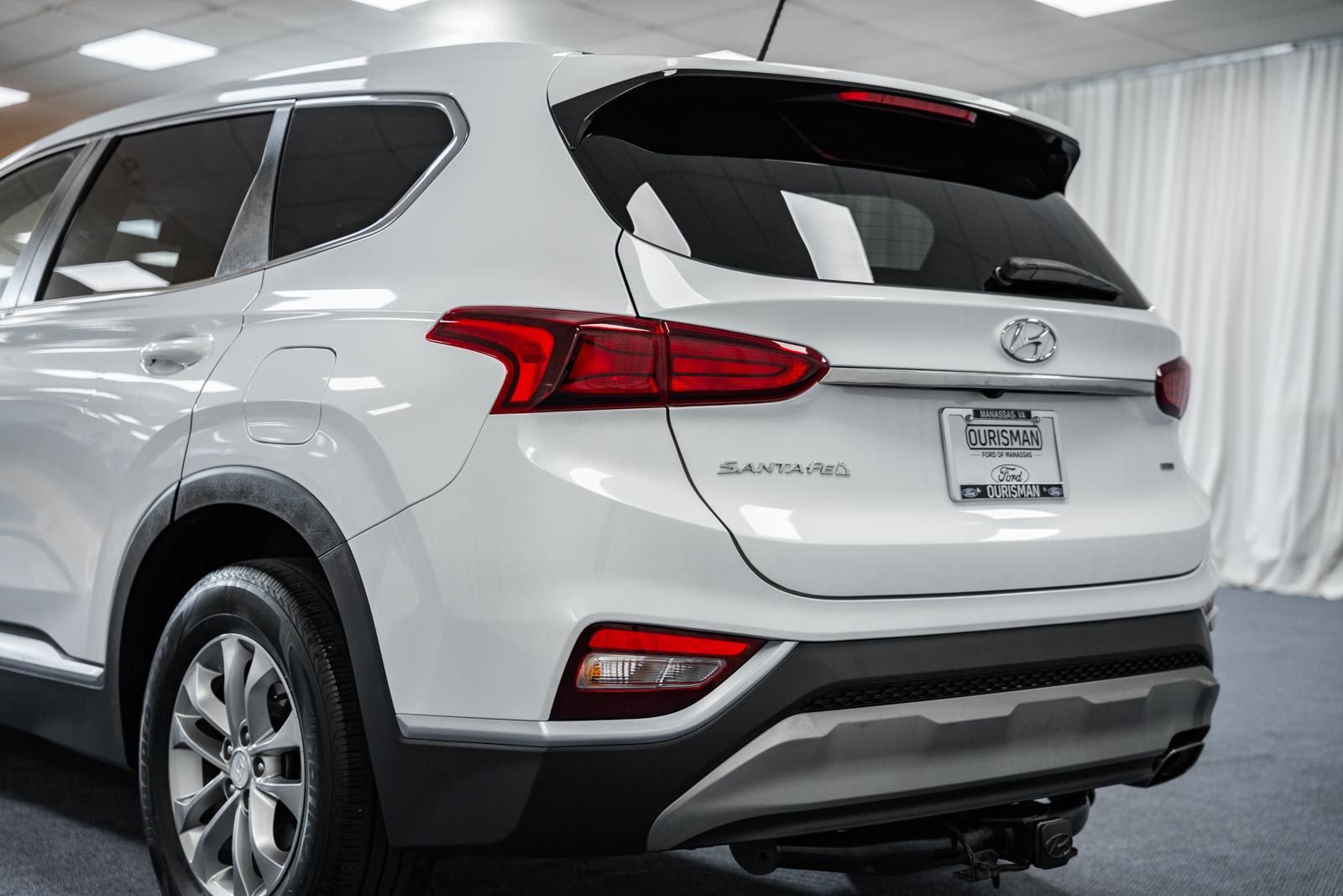 Used 2020 Hyundai Santa Fe SE image 6