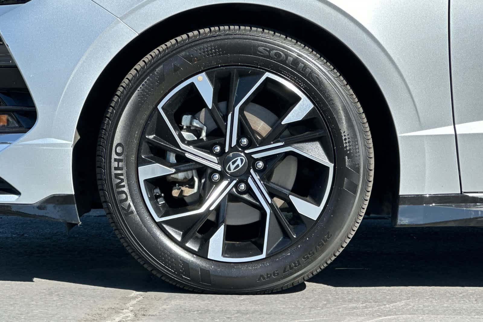 Used 2025 Hyundai Sonata SEL FWD image 25