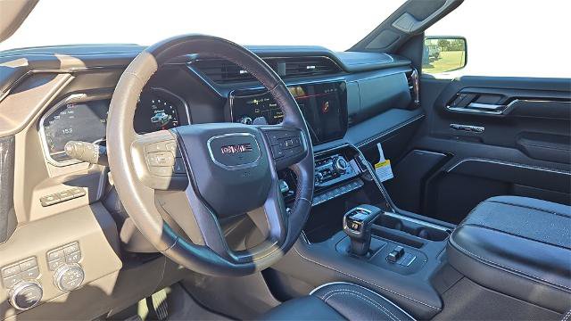 Used 2024 GMC Sierra 1500 AT4X image 9