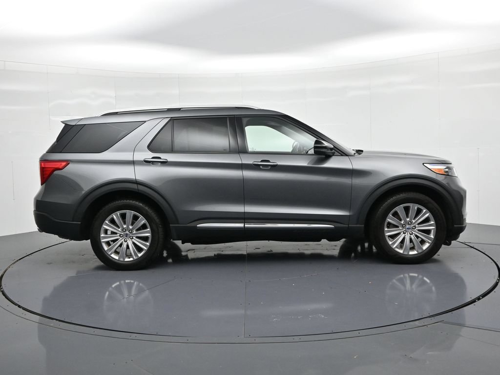 Certified 2023 Ford Explorer Limited w/ Equipment Group 301A AWD/4WD image 5