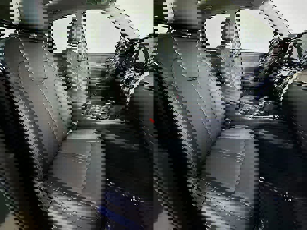 Used 2022 Kia Sorento S w/ Panoramic Sunroof Package image 18