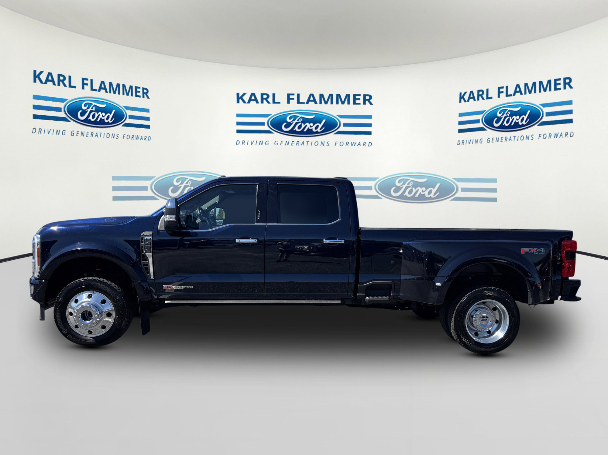 Certified 2024 Ford F450 Platinum w/ FX4 Off-Road Package AWD/4WD image 5