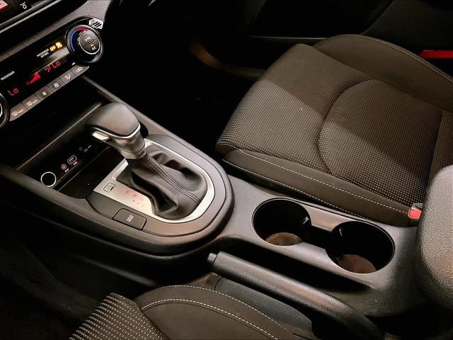 Used 2019 Kia Forte LXS FWD image 16