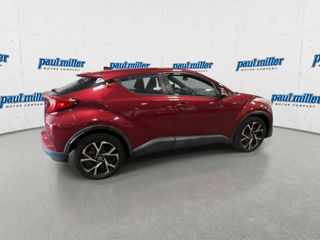 Used 2018 Toyota C-HR XLE FWD image 12