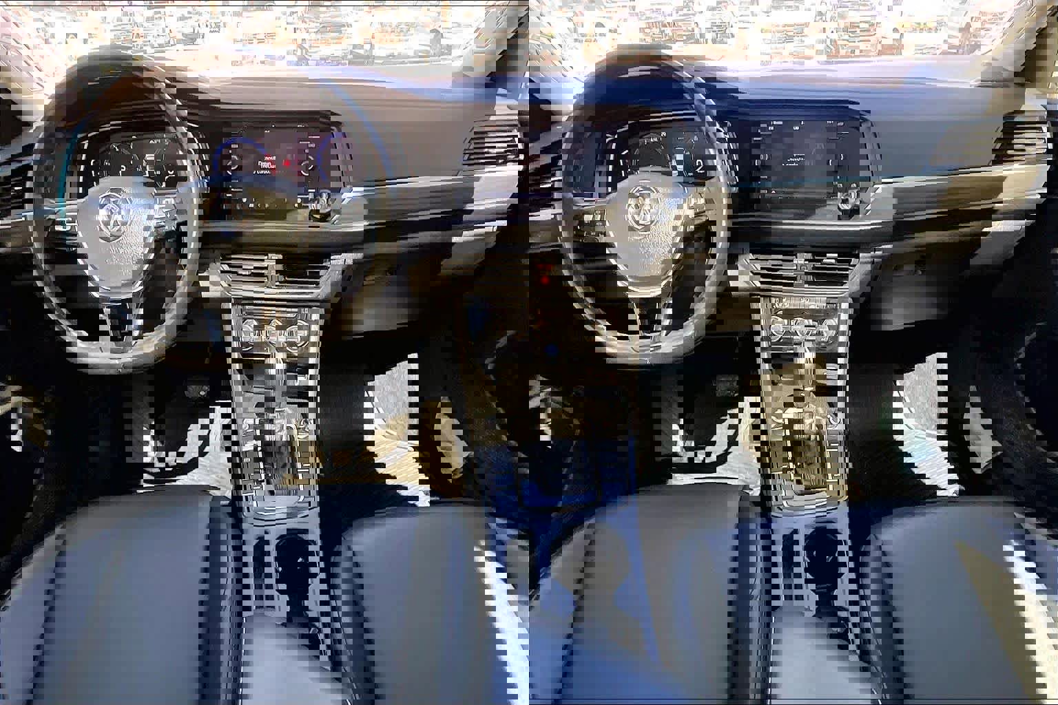 Used 2019 Volkswagen Jetta SEL w/ Cold Weather Package image 16