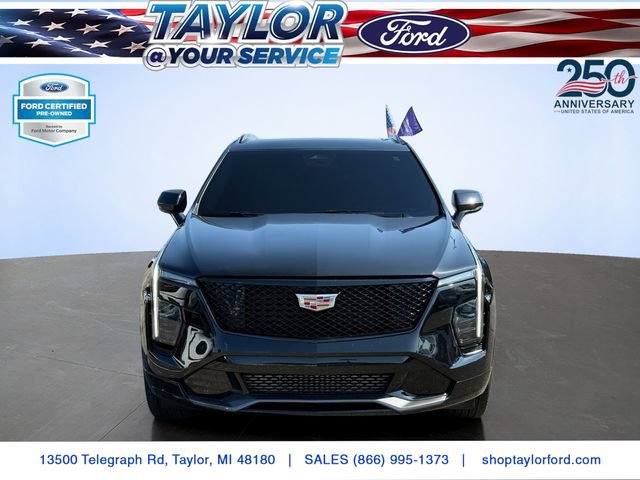 Used 2024 Cadillac XT4 Sport AWD/4WD image 3