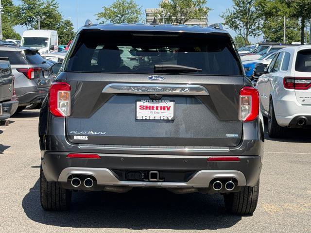 Certified 2020 Ford Explorer Platinum w/ Premium Technology Package AWD/4WD image 4