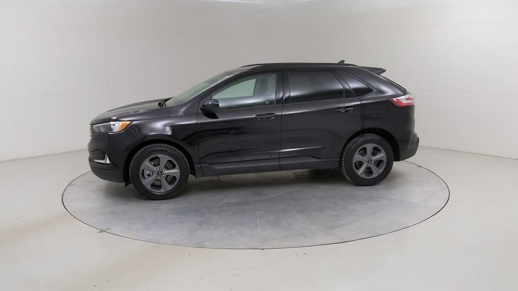 Certified 2023 Ford Edge SEL w/ Sport Appearance Package AWD/4WD image 18