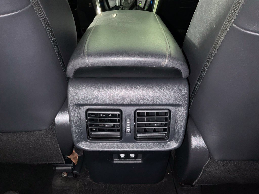 Used 2022 Toyota Venza XLE AWD/4WD image 17
