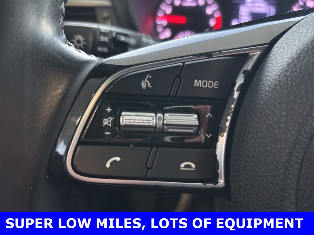 Used 2019 Kia Optima EX image 22