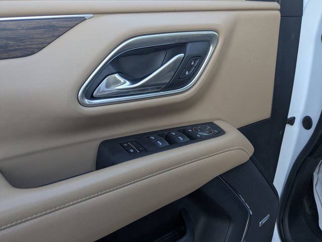 Used 2021 Chevrolet Tahoe Premier w/ Premium Package image 13