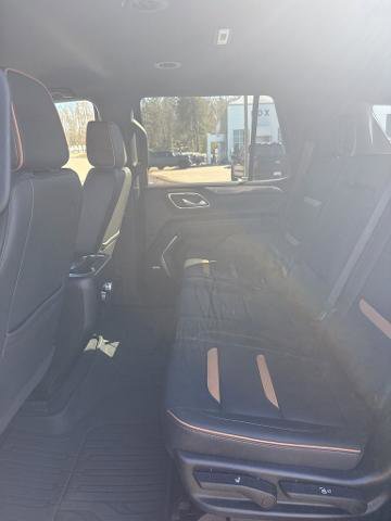 Used 2022 GMC Yukon AT4 AWD/4WD image 33