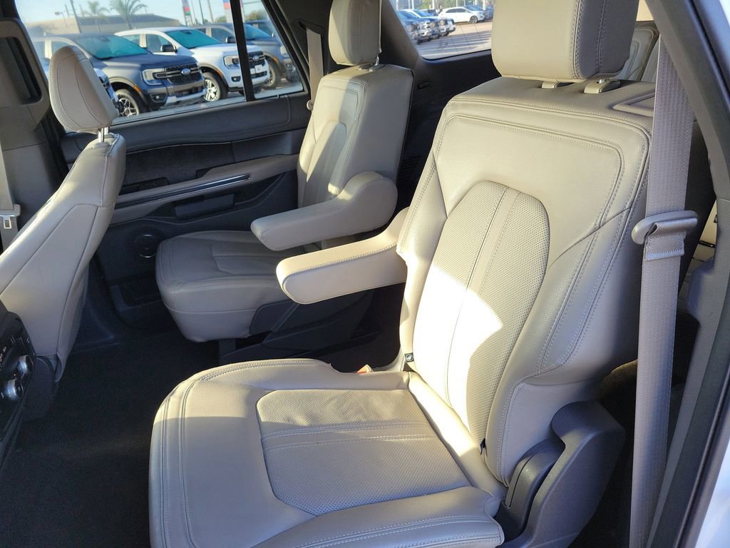 Certified 2021 Ford Expedition Max Limited image 13