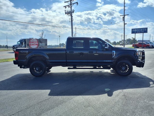 Certified 2022 Ford F350 XLT w/ Black Appearance Package AWD/4WD image 6