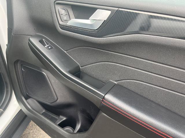 Certified 2023 Ford Escape ST-Line w/ Tech Pack #1 image 11