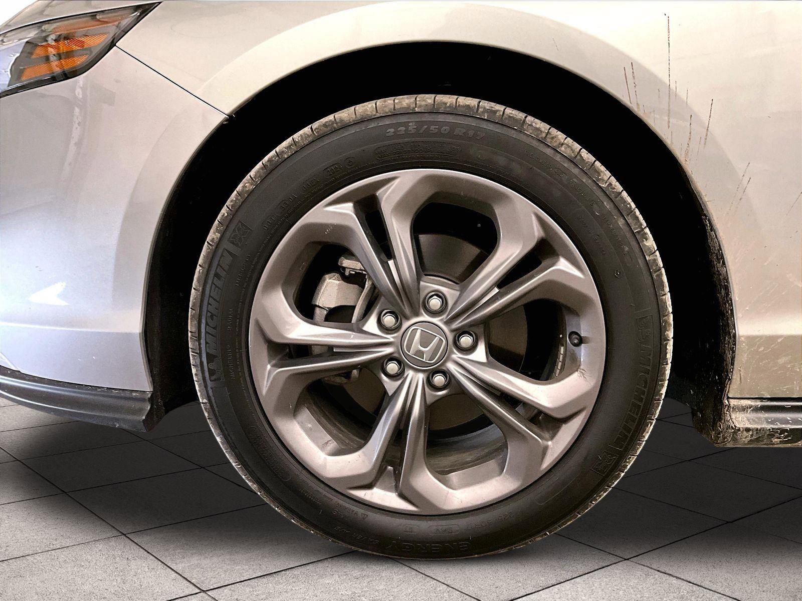 Used 2024 Honda Accord EX image 8