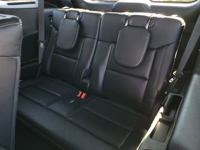 Certified 2024 Ford Explorer XLT w/ Equipment Group 202A image 10