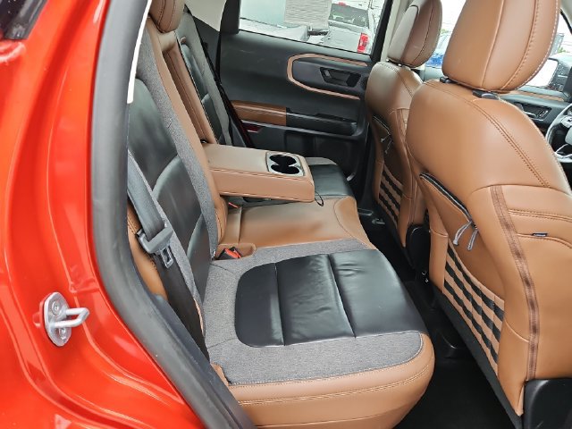Certified 2022 Ford Bronco Sport Outer Banks w/ Tech Package AWD/4WD image 28
