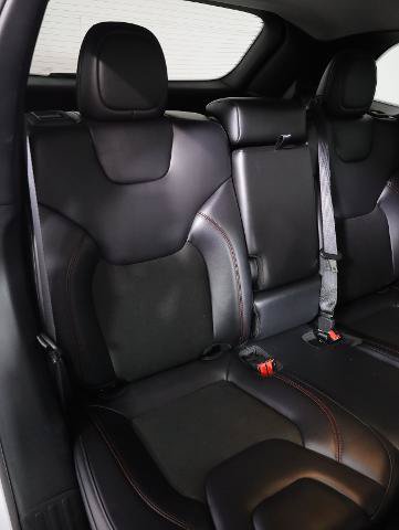 Used 2021 Jeep Cherokee Trailhawk AWD/4WD image 10