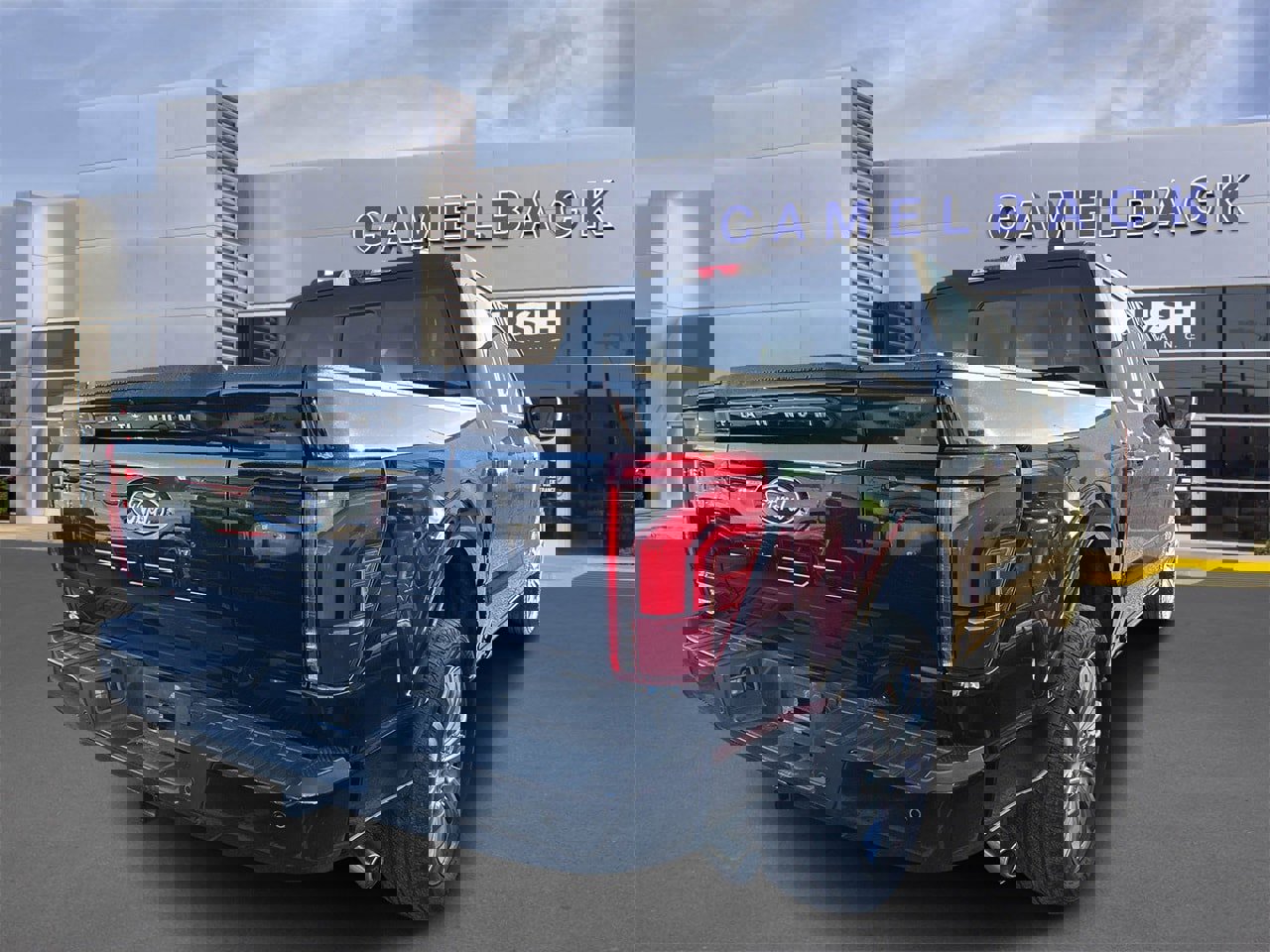 Certified 2024 Ford F150 Platinum w/ Equipment Group 703A Plus image 4