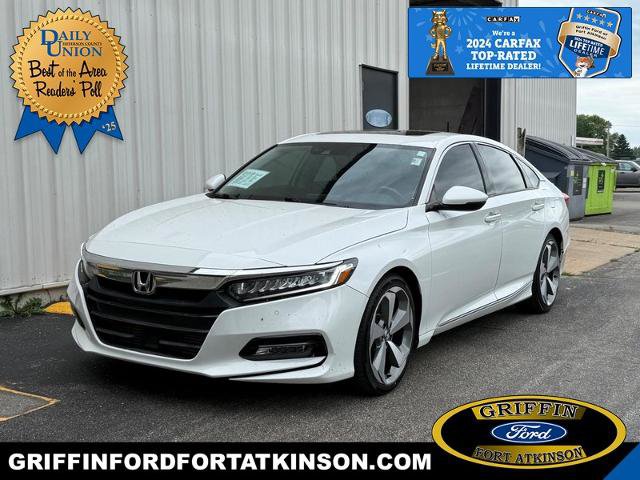 Used 2019 Honda Accord Touring image 1