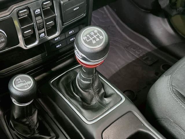 Used 2022 Jeep Wrangler Unlimited Sport AWD/4WD image 19