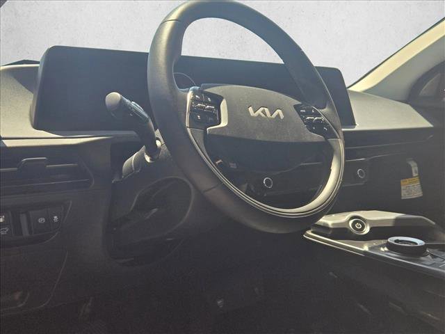 Used 2022 Kia EV6 Wind RWD image 15