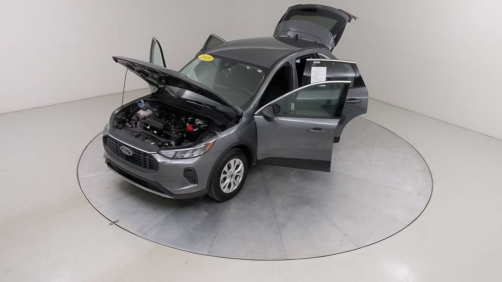 Certified 2023 Ford Escape Active w/ Tech Pack #1 AWD/4WD image 41