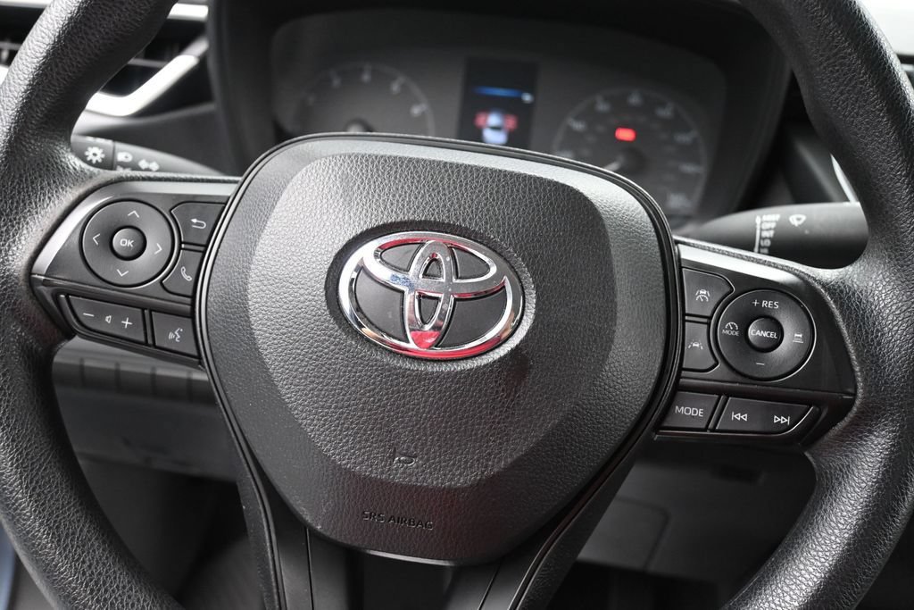 Used 2024 Toyota Corolla LE FWD image 12