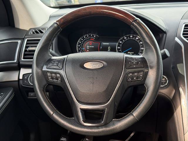 Certified 2019 Ford Explorer Platinum AWD/4WD image 17