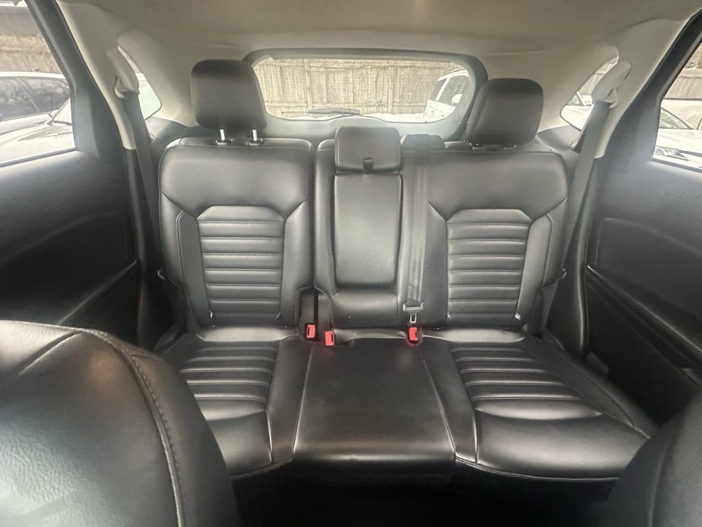 Certified 2023 Ford Edge SEL image 22