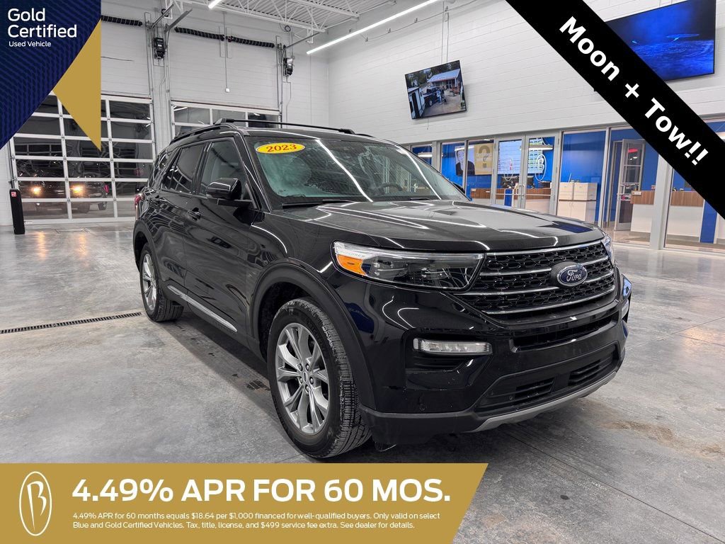 Certified 2023 Ford Explorer XLT w/ Equipment Group 202A
