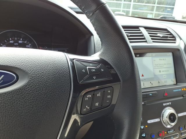 Certified 2019 Ford Explorer Limited w/ Class III Trailer Tow Package image 27