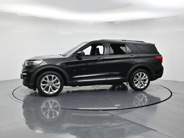 Certified 2024 Ford Explorer Platinum w/ Technology Package AWD/4WD image 6