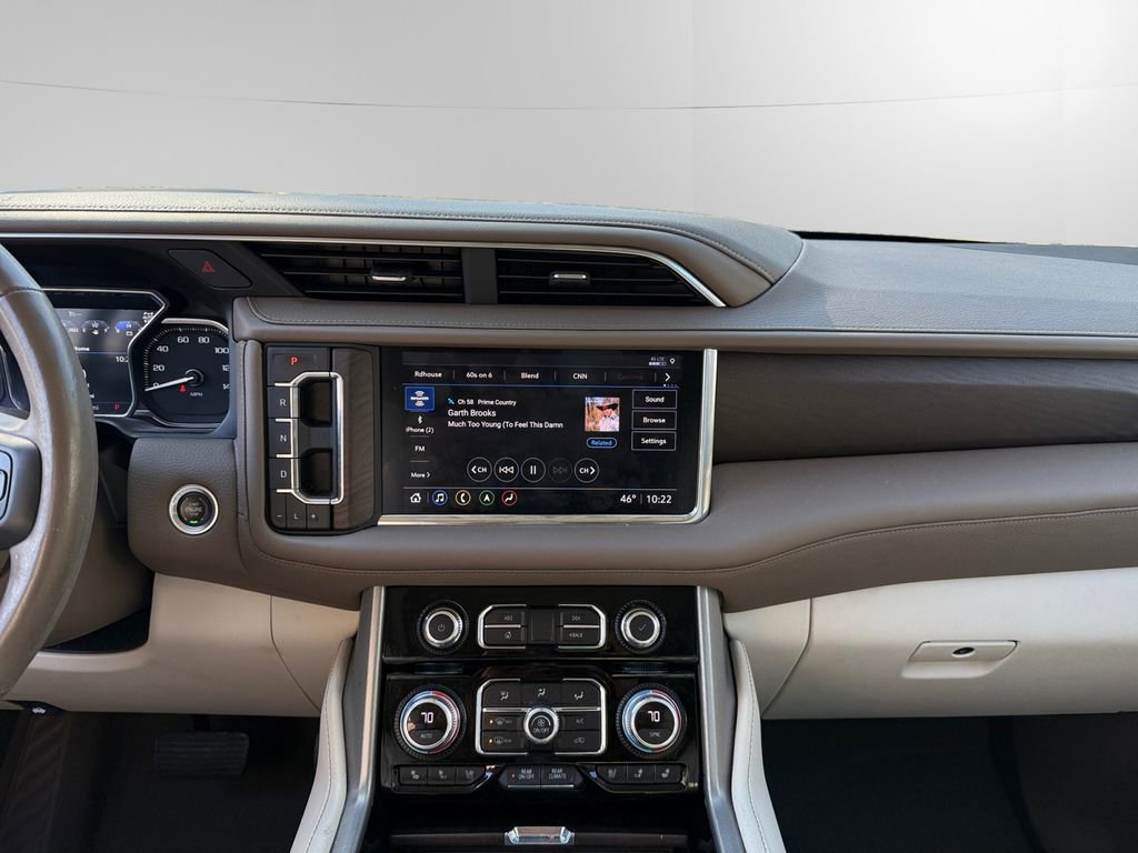 Used 2021 GMC Yukon XL Denali w/ Advanced Technology Package image 11