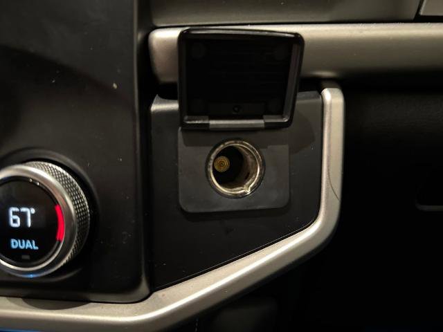 Certified 2024 Ford Expedition XLT image 30