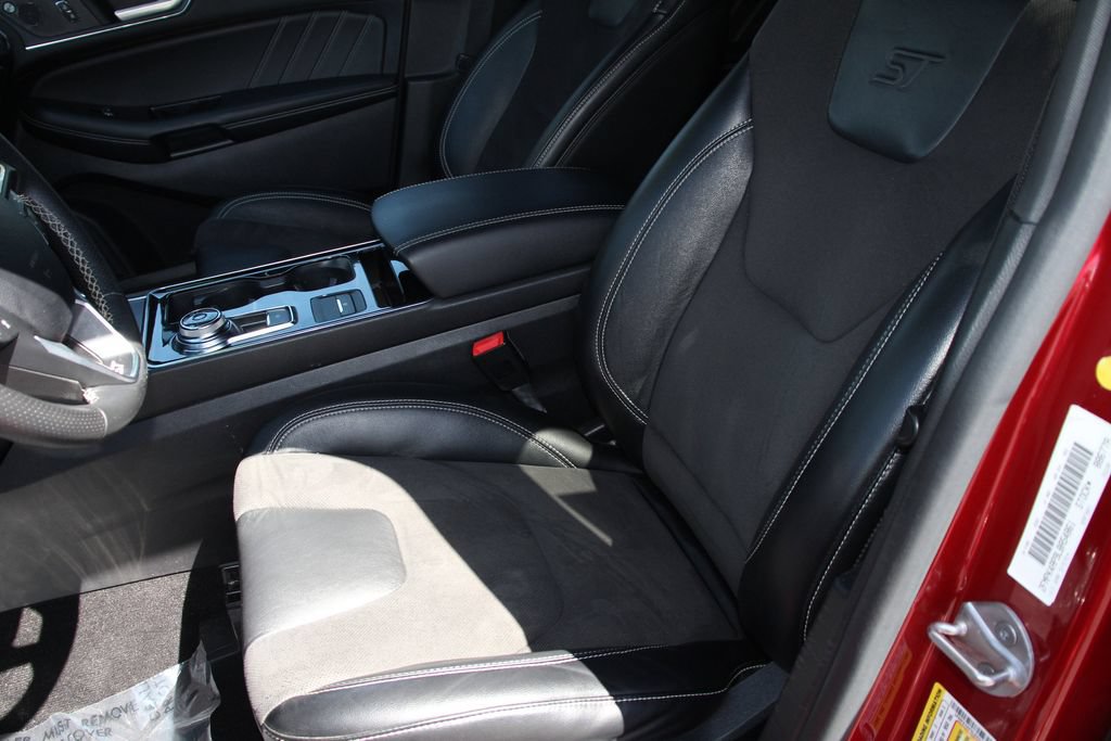 Certified 2020 Ford Edge ST AWD/4WD image 23