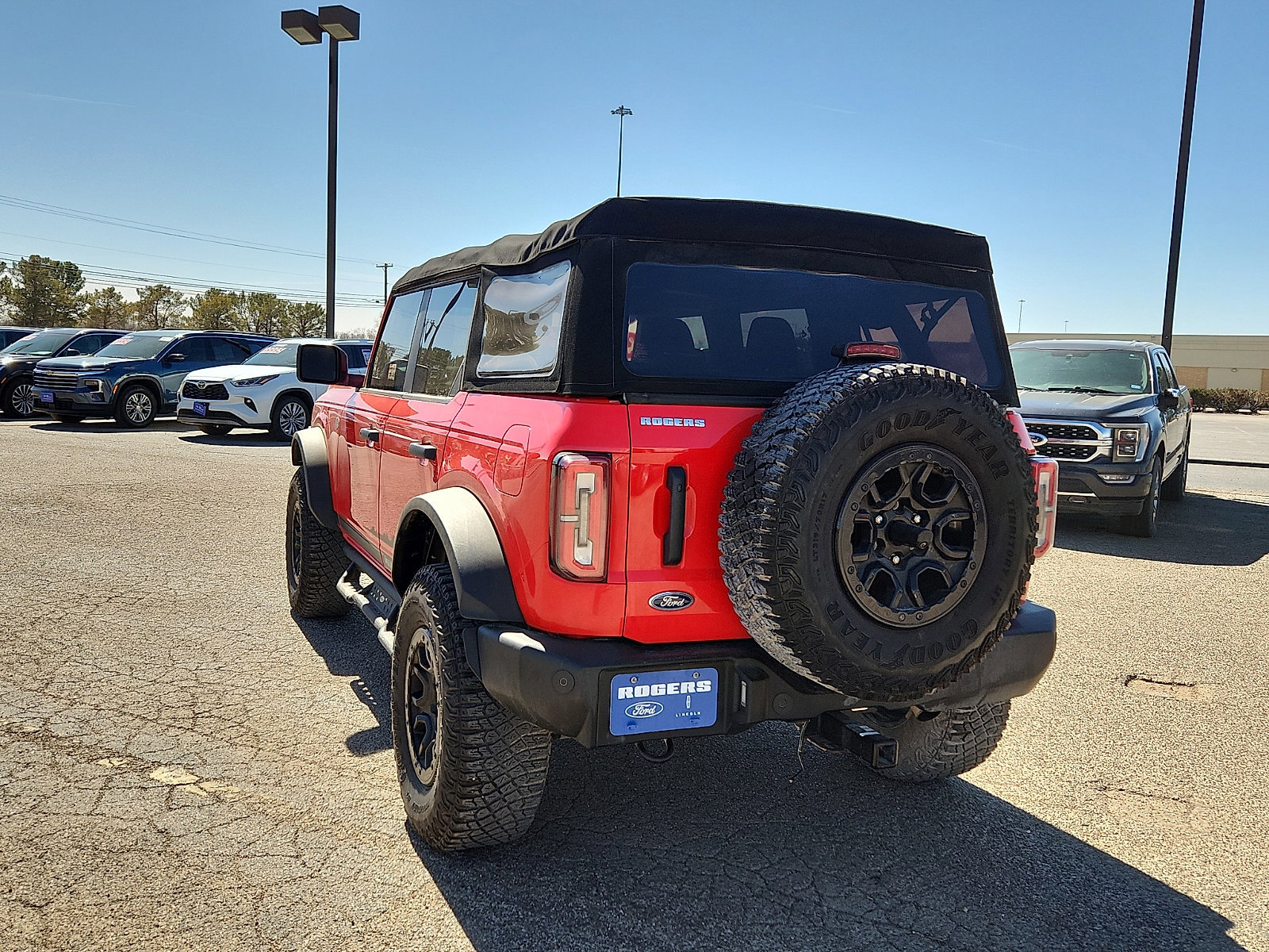 Certified 2022 Ford Bronco Wildtrak image 3