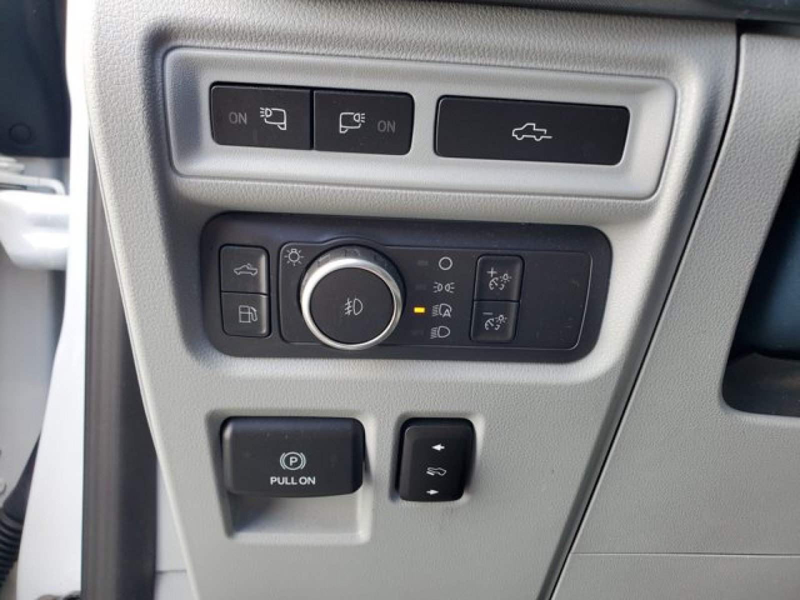 Certified 2022 Ford F150 Limited AWD/4WD image 16