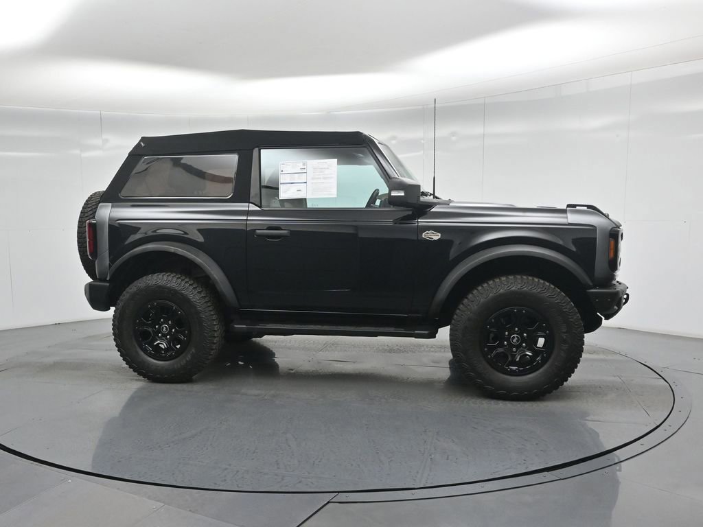 Certified 2022 Ford Bronco Wildtrak AWD/4WD image 12